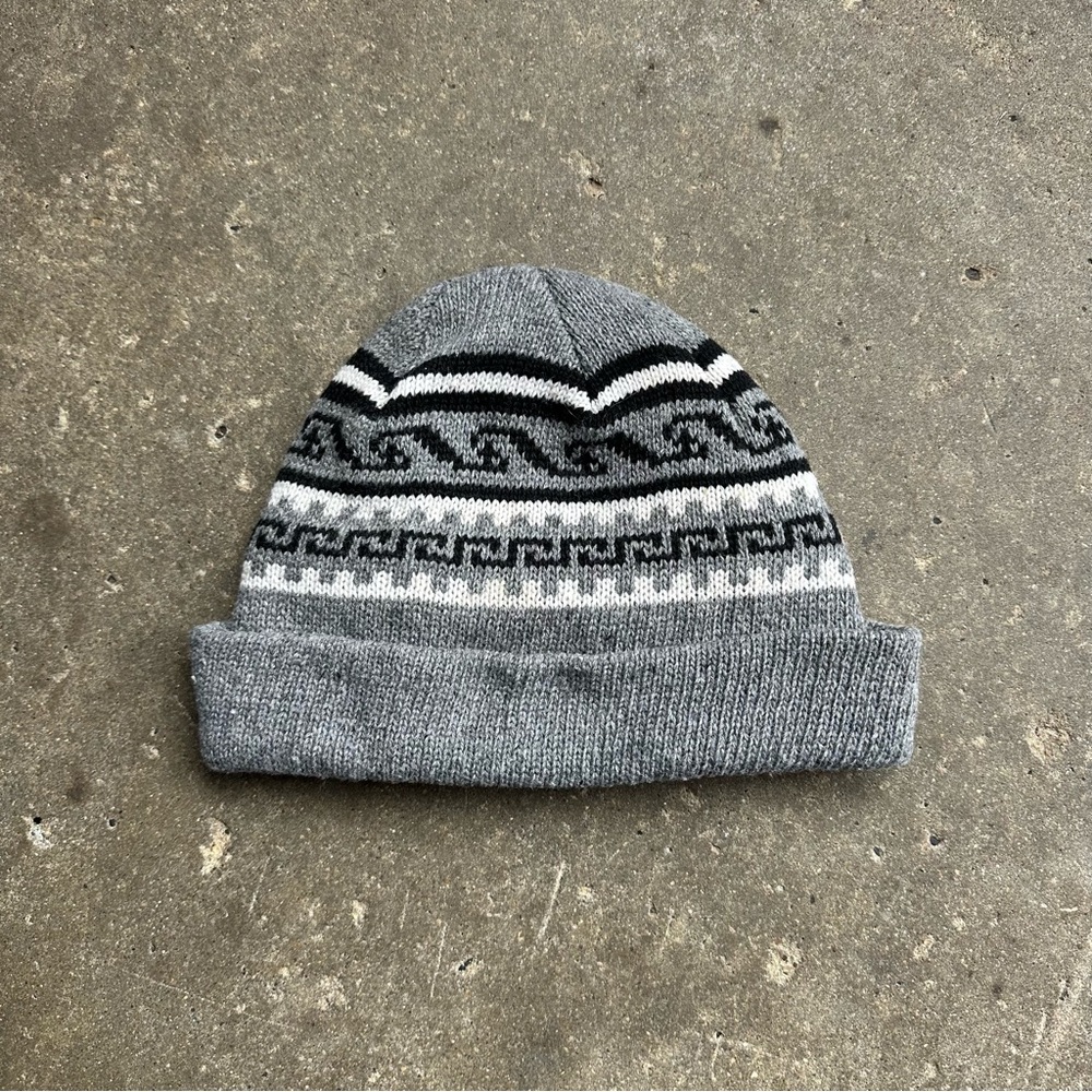 90s Nordic Pattern Knit Beanie Grey Fleece Lined Winter Cap One Size